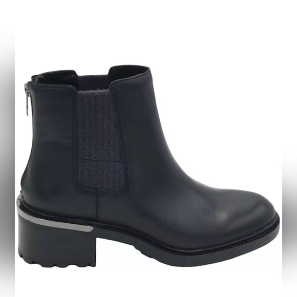 Vince Camuto Black Ankle‎ Women's Black Boots - Picture 1 of 10